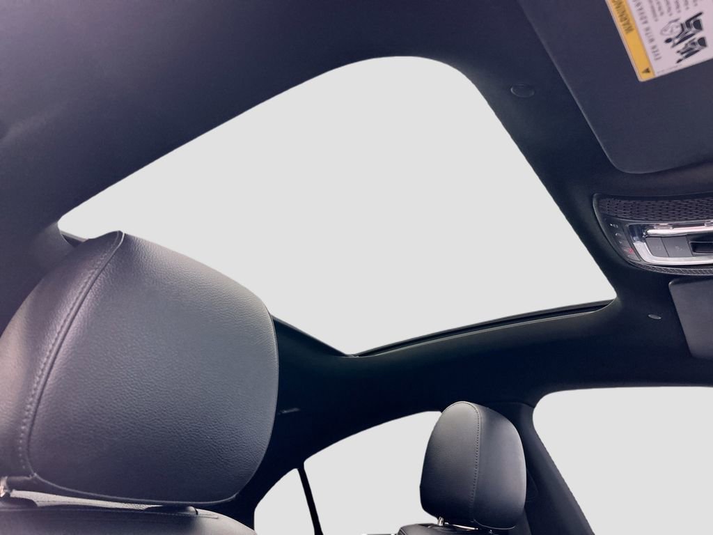 Certified 2022 Mercedes-Benz CLA 250 image 19