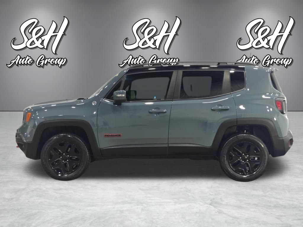 Used 2018 Jeep Renegade Trailhawk w/ Cold Weather Group II AWD/4WD image 14