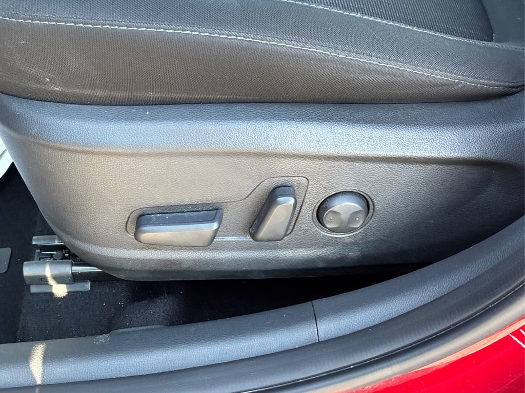 Certified 2023 Hyundai Kona SEL AWD/4WD image 30
