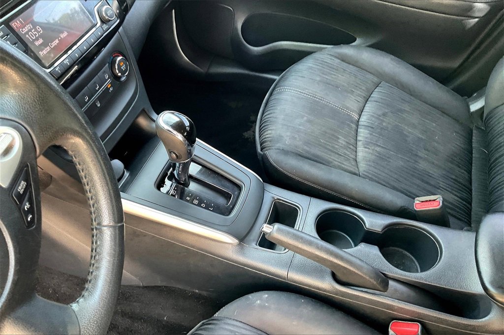 Used 2016 Nissan Sentra SV image 17