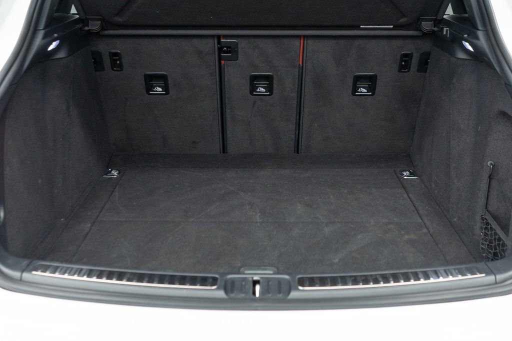 Used 2023 Porsche Macan image 28