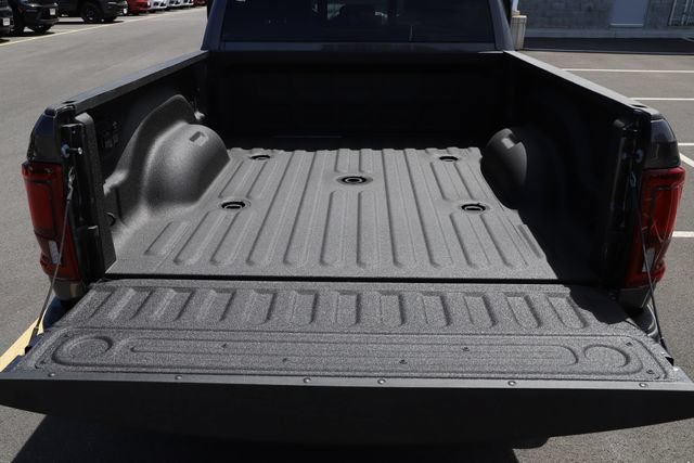 New 2026 RAM 2500 Big Horn AWD/4WD image 9