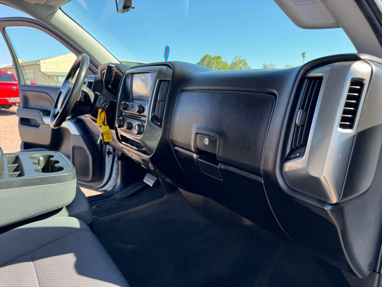 Used 2018 Chevrolet Silverado 1500 LT w/ All Star Edition image 37