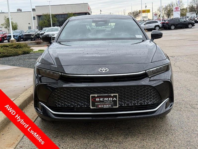 Used 2025 Toyota Crown Platinum AWD/4WD image 8