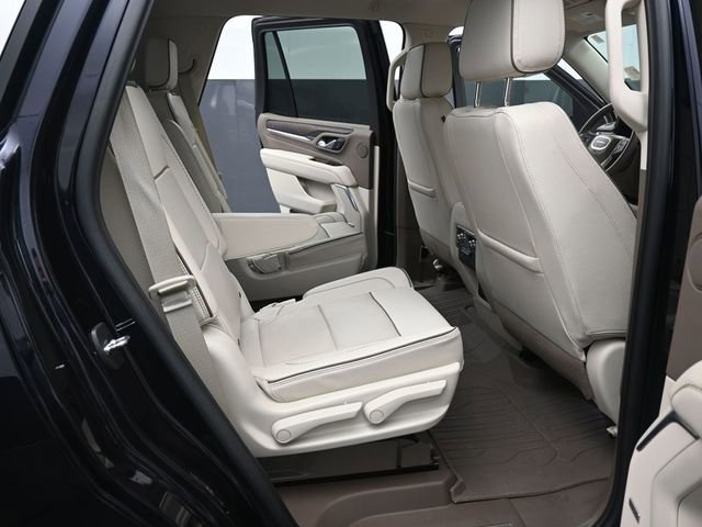 Used 2023 GMC Yukon Denali image 16