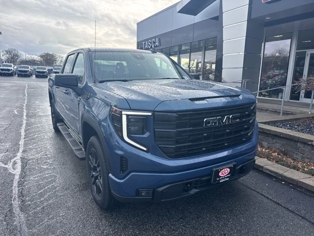 New 2026 GMC Sierra 1500 Elevation w/ LPO, Elevation Black Package