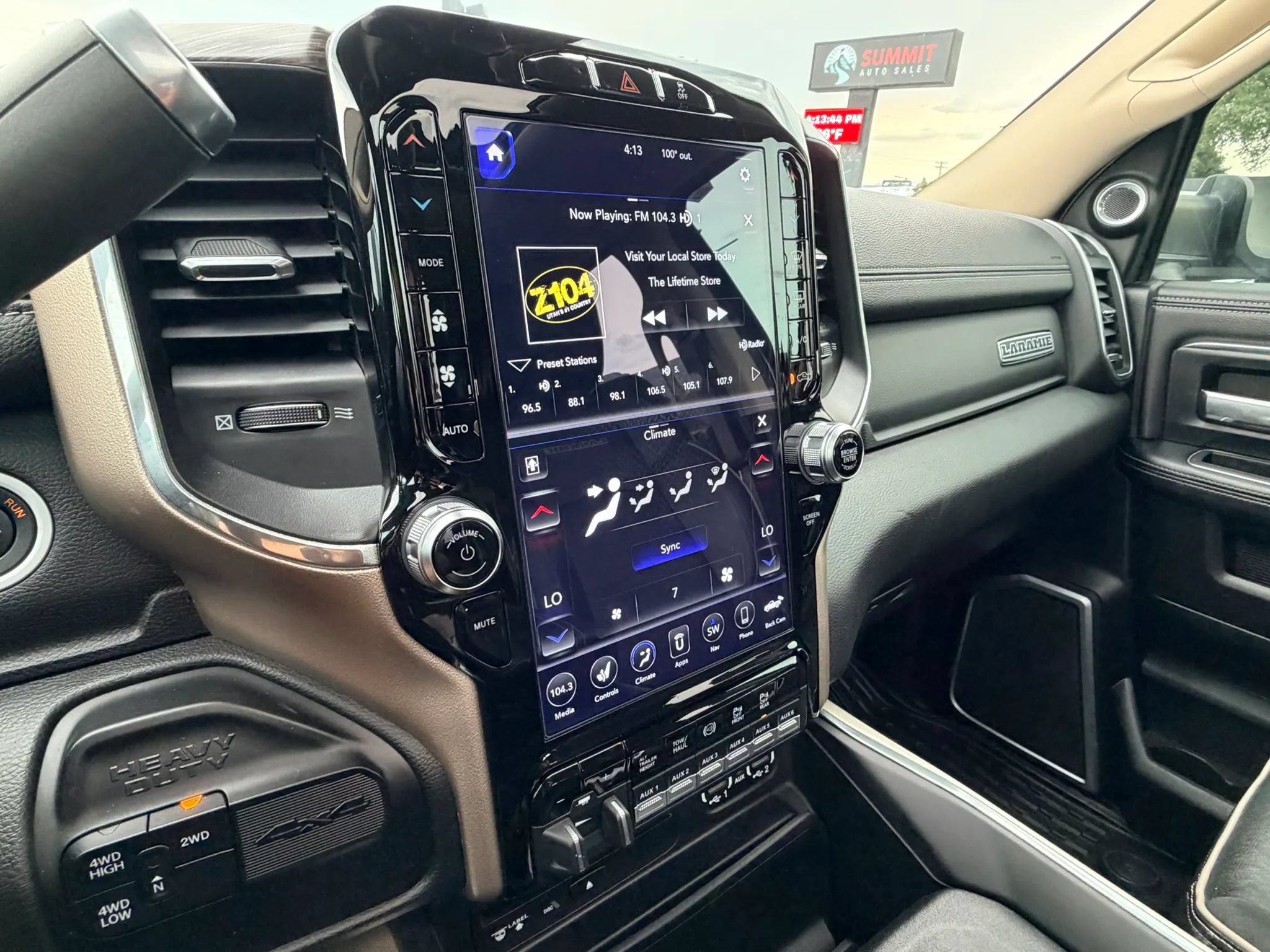 Used 2019 RAM 3500 Laramie AWD/4WD image 18