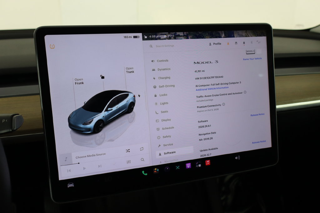 Used 2023 Tesla Model 3 Standard Range RWD image 40