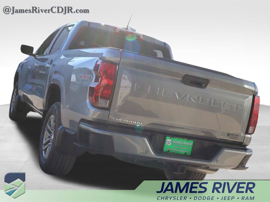 Used 2026 Chevrolet Colorado LT w/ Advanced Trailering Package image 3