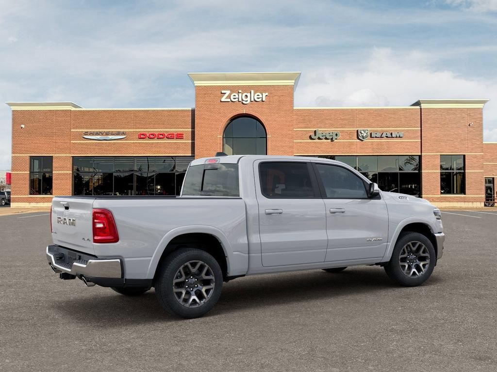 New 2026 RAM 1500 Laramie AWD/4WD image 4