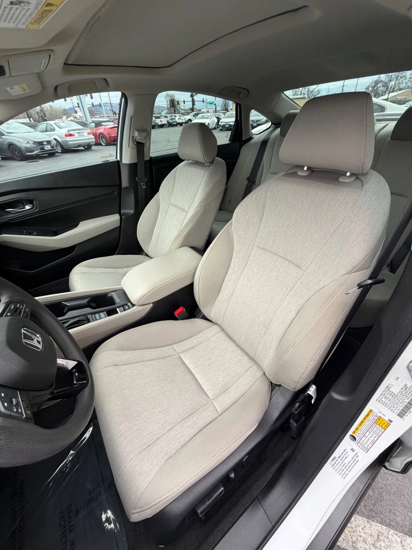 Used 2023 Honda Accord EX image 10