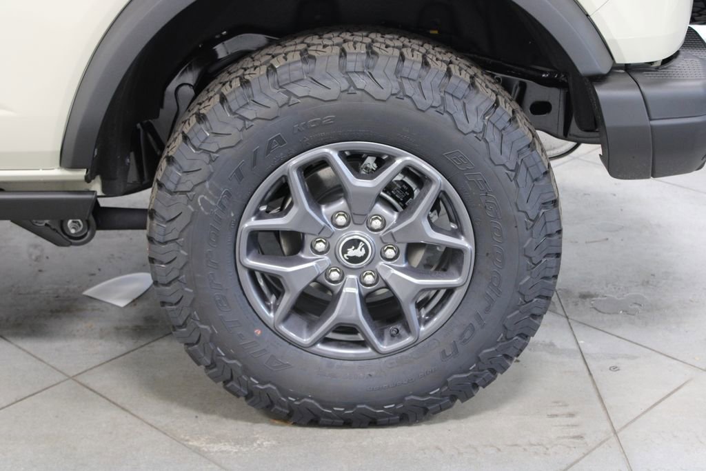 New 2025 Ford Bronco Badlands image 17
