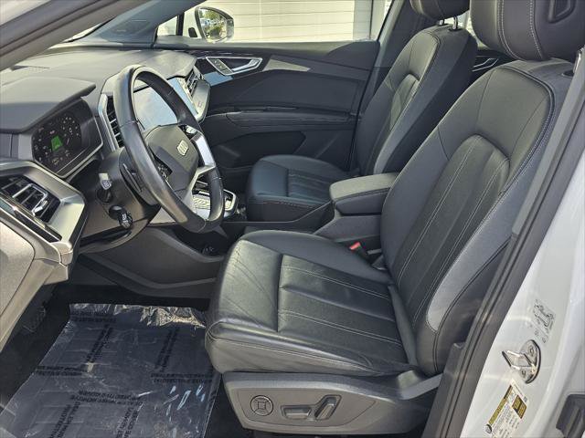Used 2023 Audi Q4 e-tron Premium Plus w/ Premium Plus RWD image 2