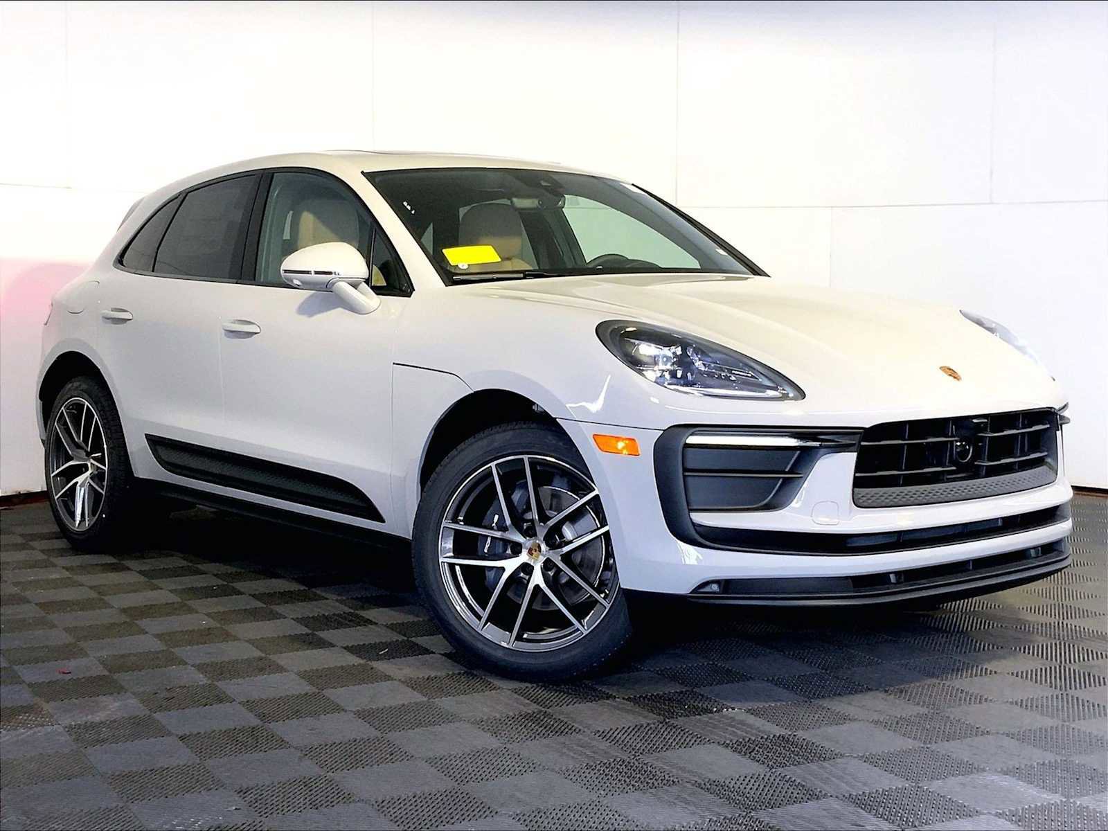 New 2026 Porsche Macan AWD/4WD image 9