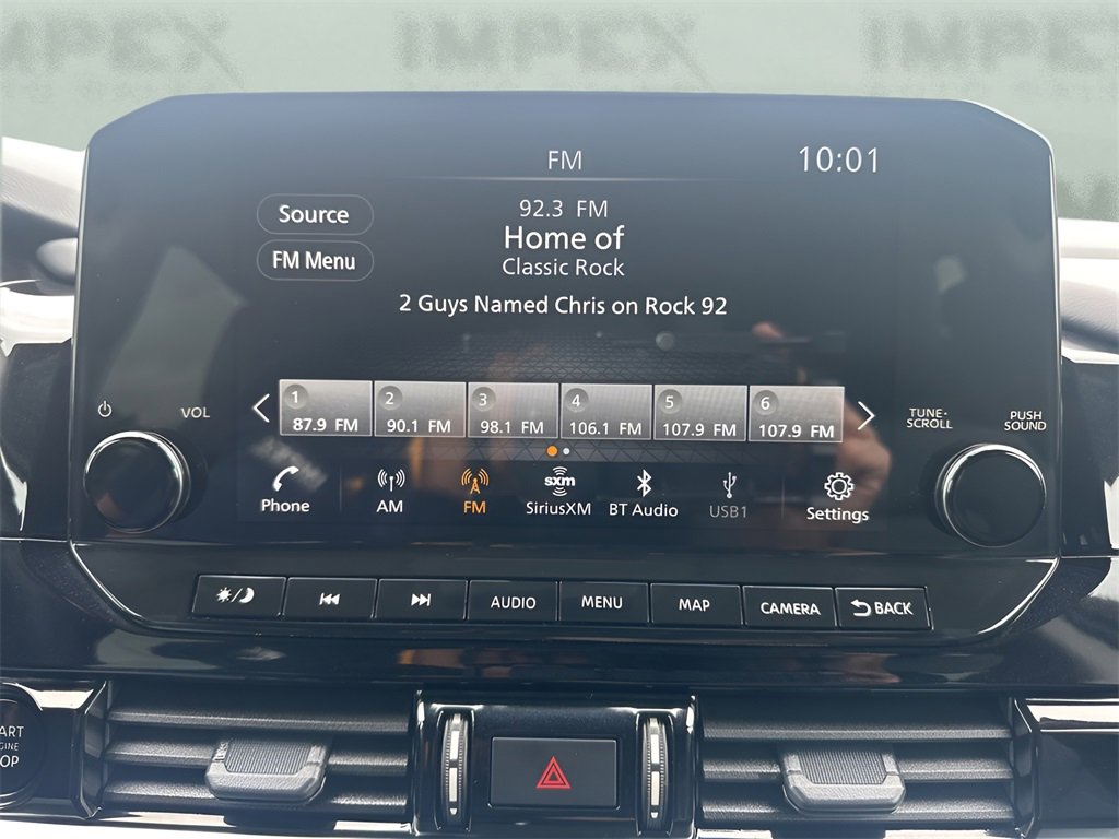 Used 2025 Nissan Pathfinder SL image 19