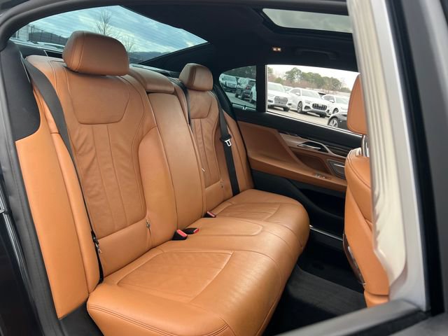 Used 2019 BMW 740i 740i w/ Executive Package image 32