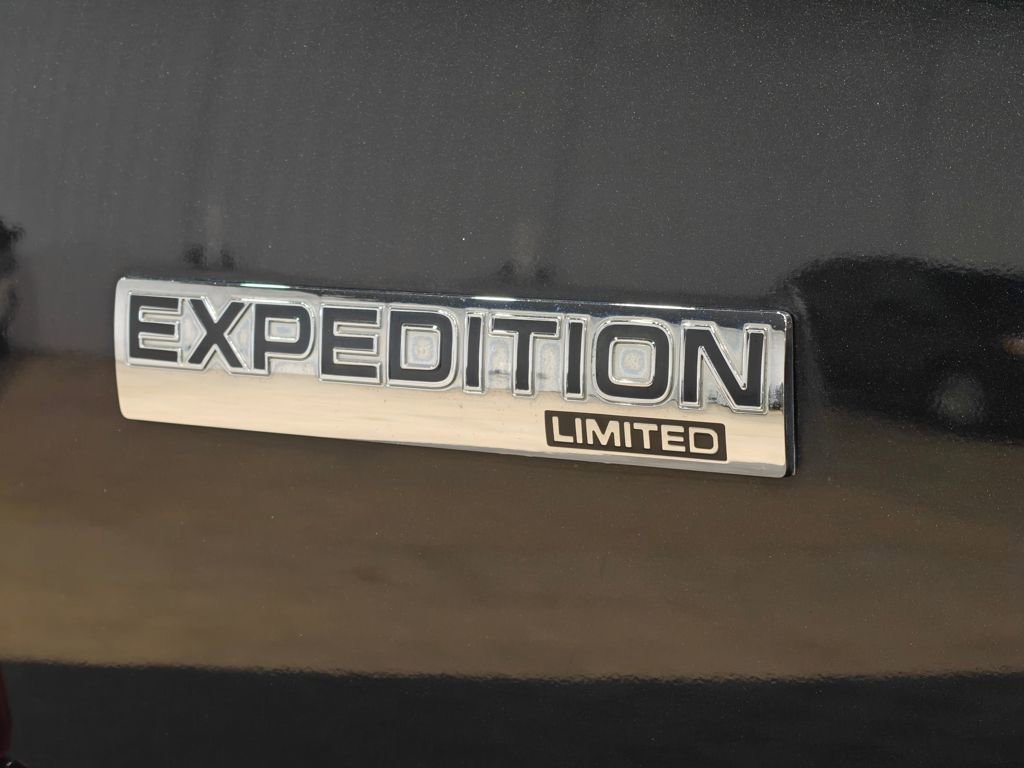 Used 2010 Ford Expedition Limited image 47