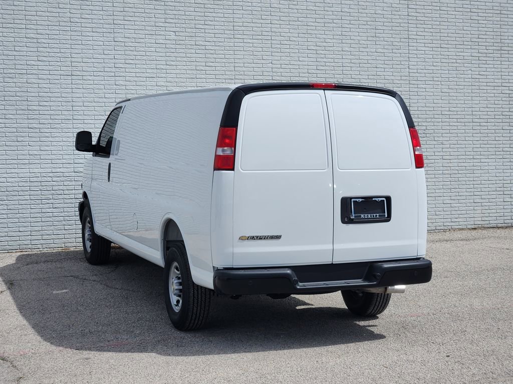 New 2026 Chevrolet Express 2500 Extended w/ Driver Convenience Package RWD image 3