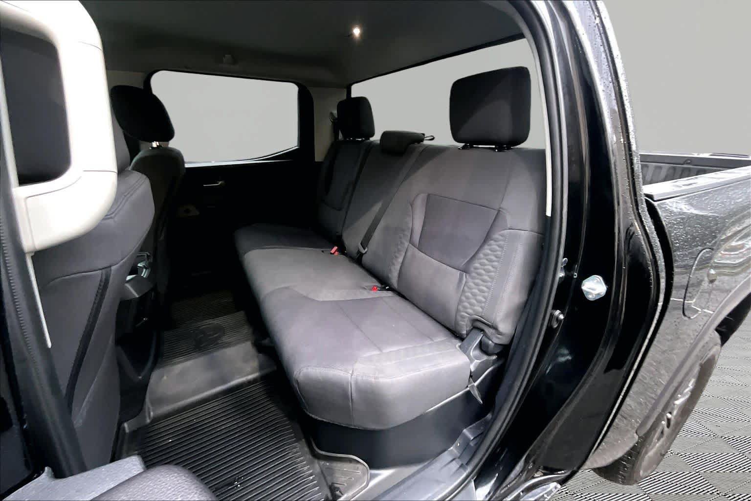 Used 2023 Toyota Tundra SR5 w/ SR5 Convenience Package AWD/4WD image 21