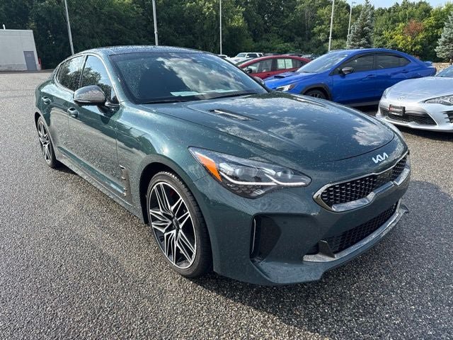 Used 2023 Kia Stinger GT2 RWD image 3