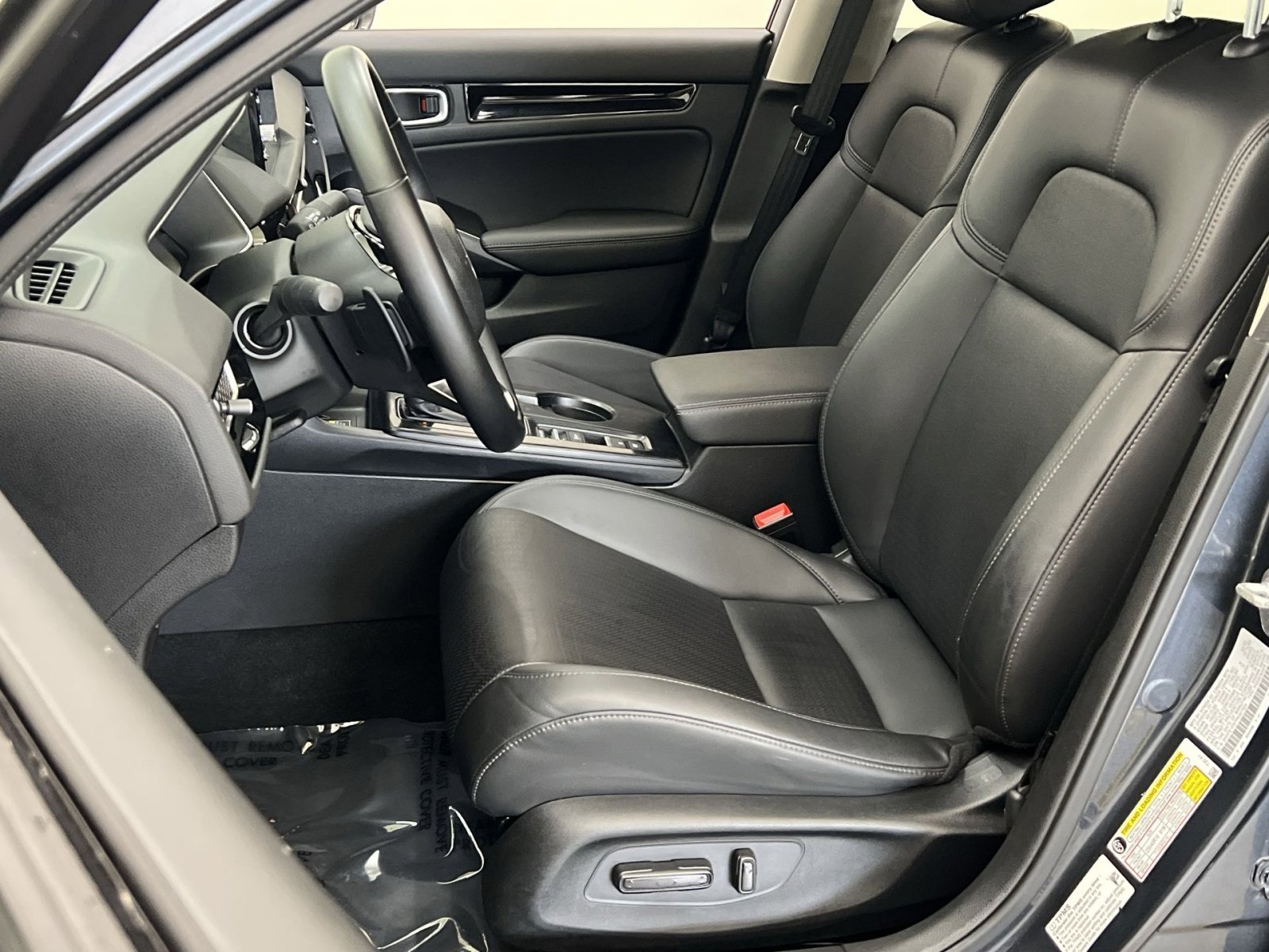 Used 2023 Honda Civic Touring image 11