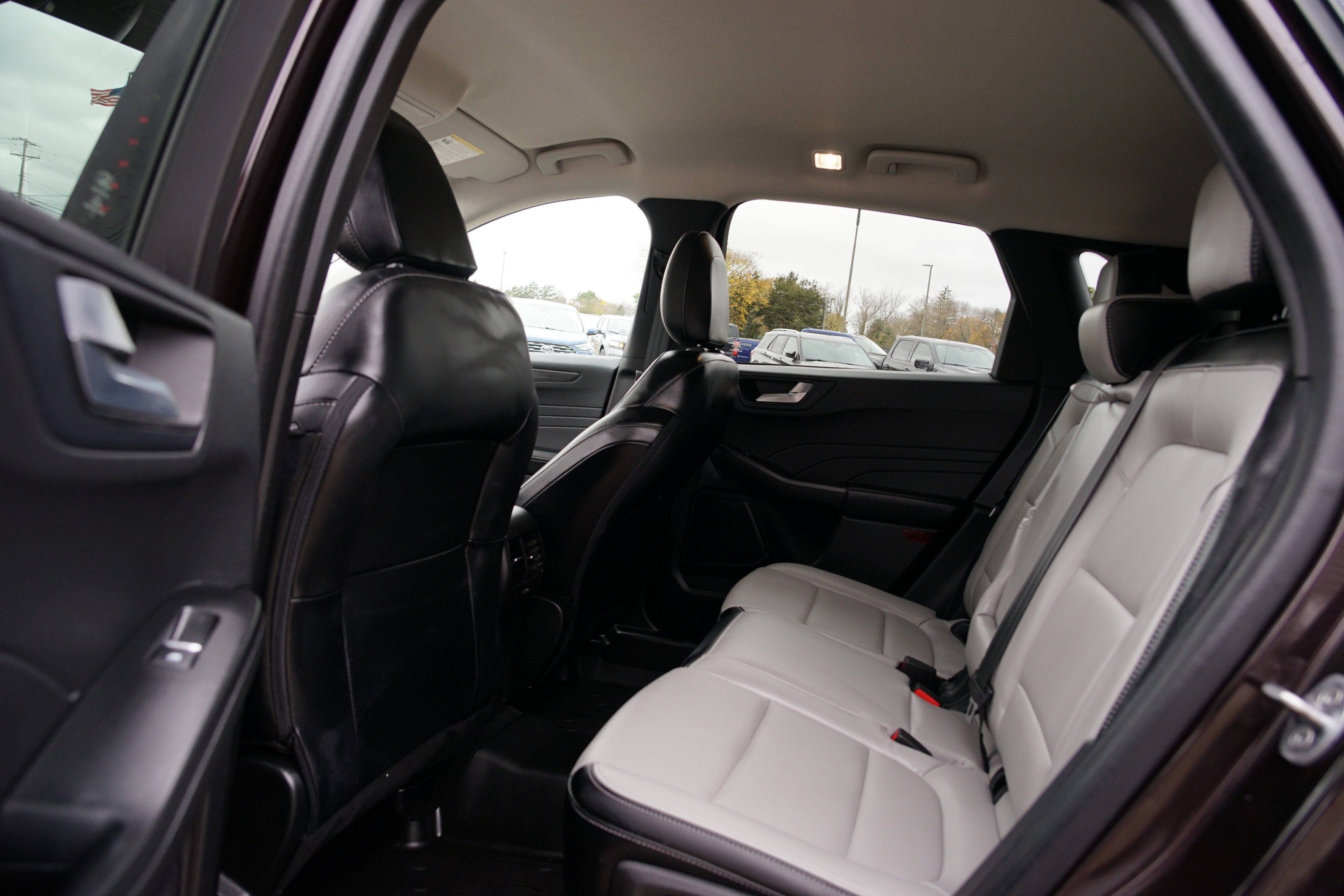 Used 2023 Ford Escape Platinum image 21
