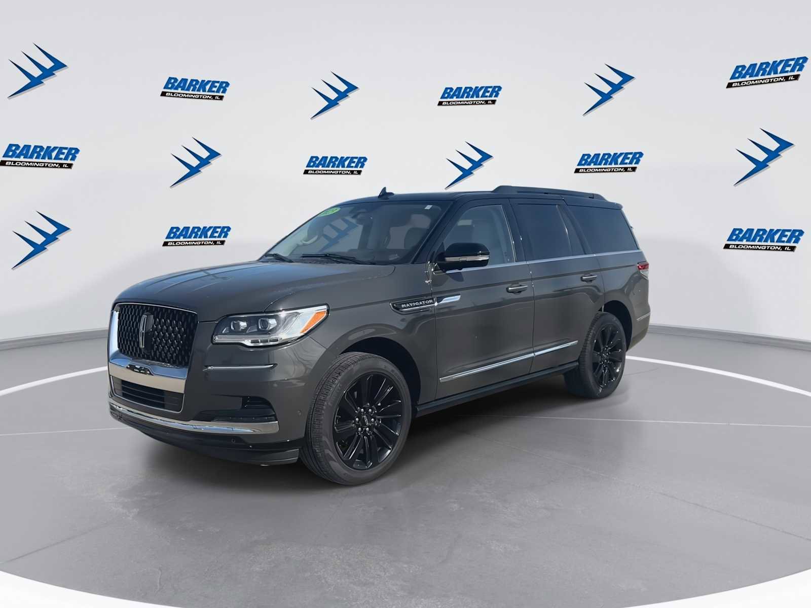 Used 2023 Lincoln Navigator Black Label image 4