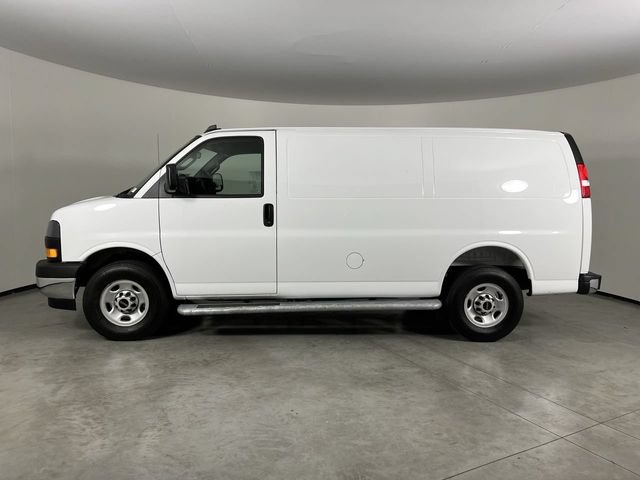 Used 2025 GMC Savana 2500 w/ Driver Convenience Package RWD image 5
