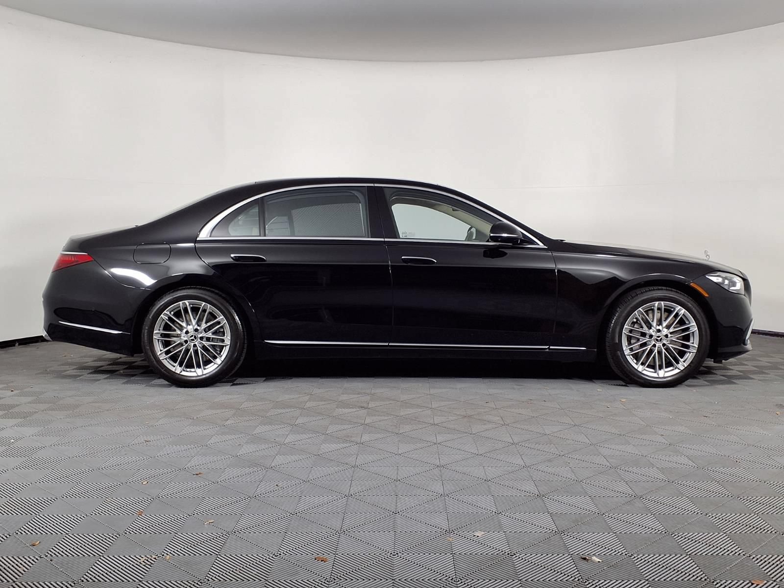Used 2023 Mercedes-Benz S 580 4MATIC Sedan image 36