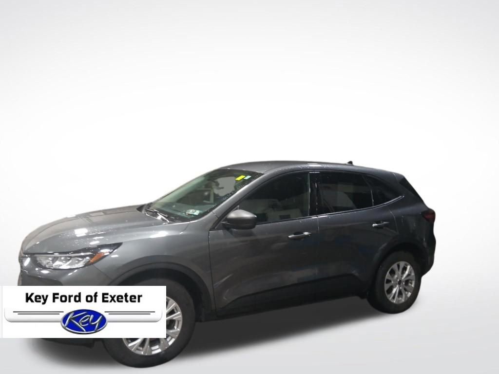 Used 2025 Ford Escape Active w/ Cold Weather Package image 7