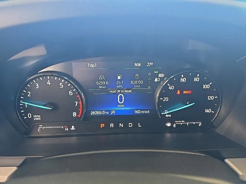 Used 2024 Ford Explorer XLT w/ Class IV Trailer Tow Package image 13