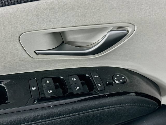 Used 2024 Hyundai Tucson Limited AWD/4WD image 23