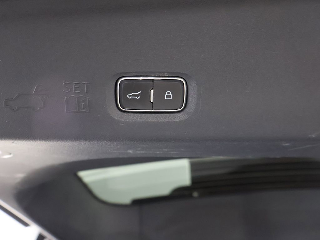 Used 2025 Ford Expedition Max Active AWD/4WD image 48