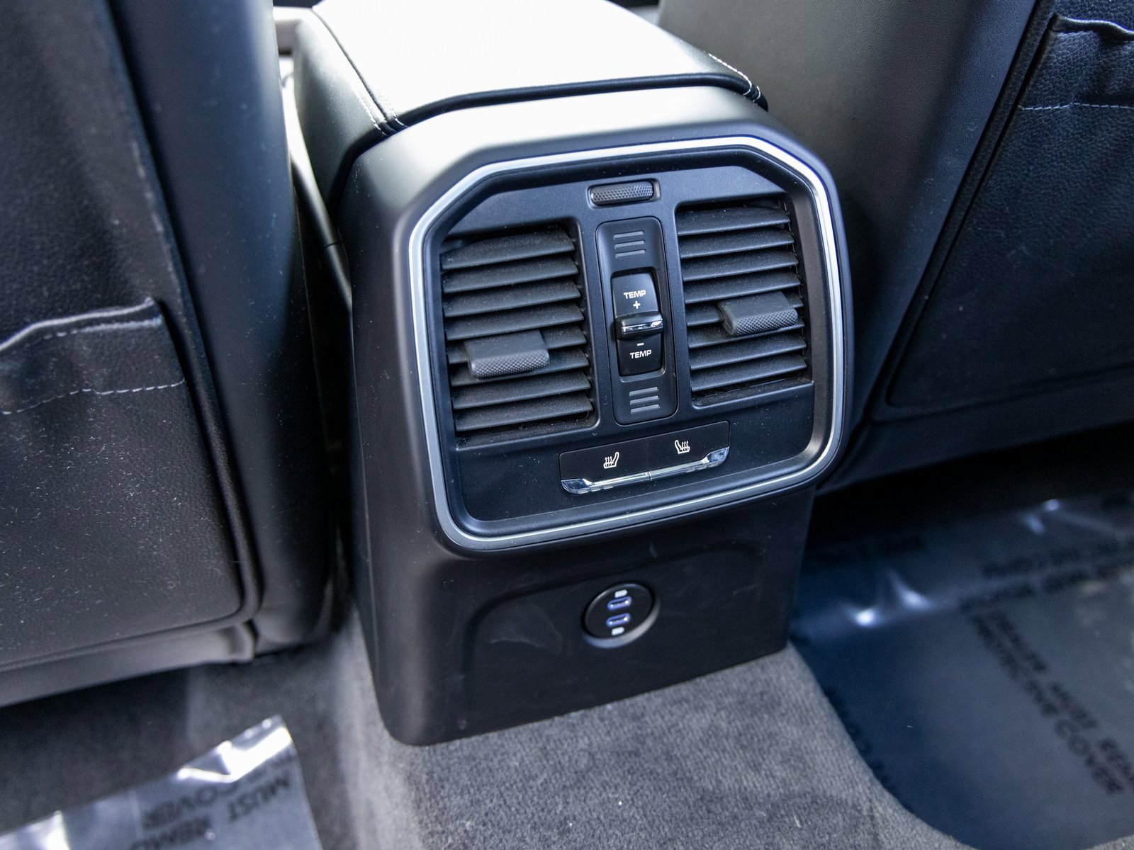 Certified 2023 Porsche Macan GTS image 47