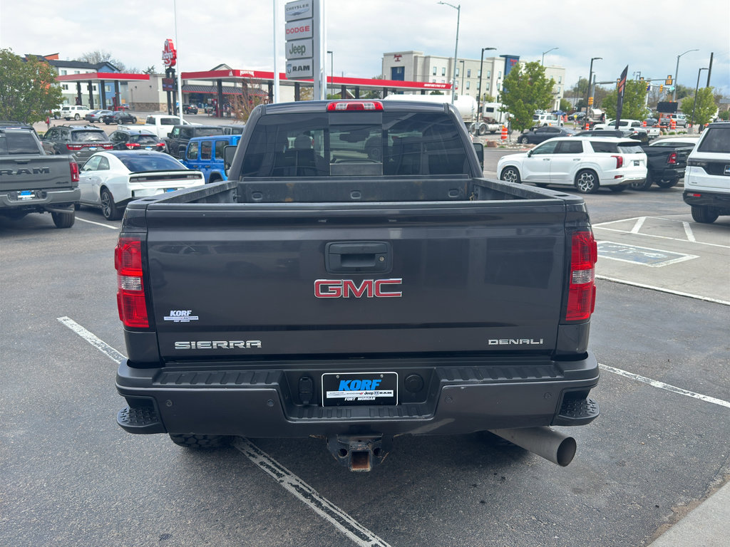 Used 2015 GMC Sierra 2500 Denali w/ Duramax Plus Package AWD/4WD image 4