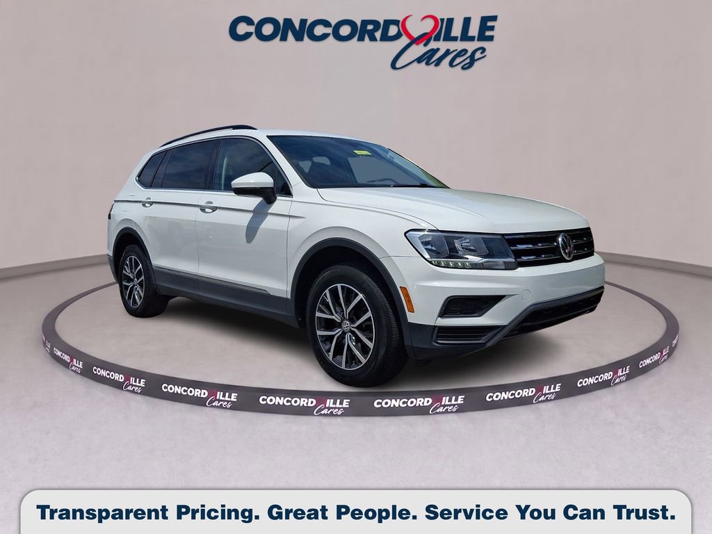 Used 2020 Volkswagen Tiguan SE w/ Panoramic Sunroof Package