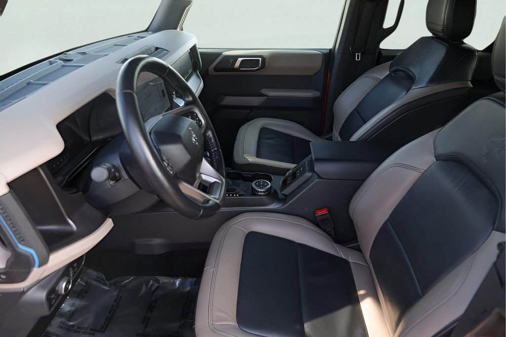 Used 2023 Ford Bronco Wildtrak image 12
