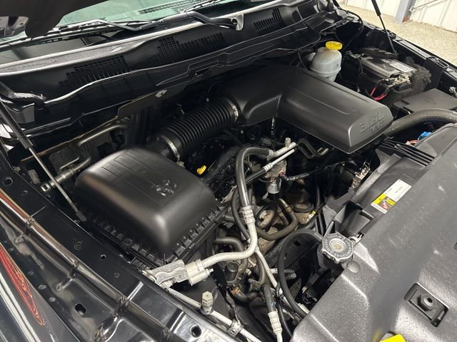 Used 2021 RAM 1500 Classic SLT image 34