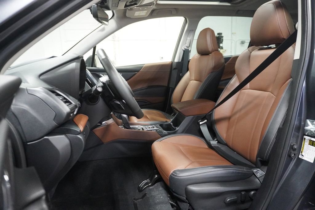 Used 2023 Subaru Forester Touring w/ Popular Package #2 image 15