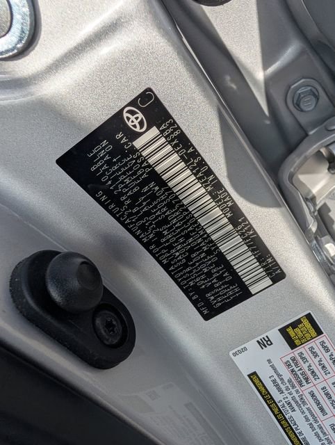 Used 2025 Toyota Corolla SE image 37