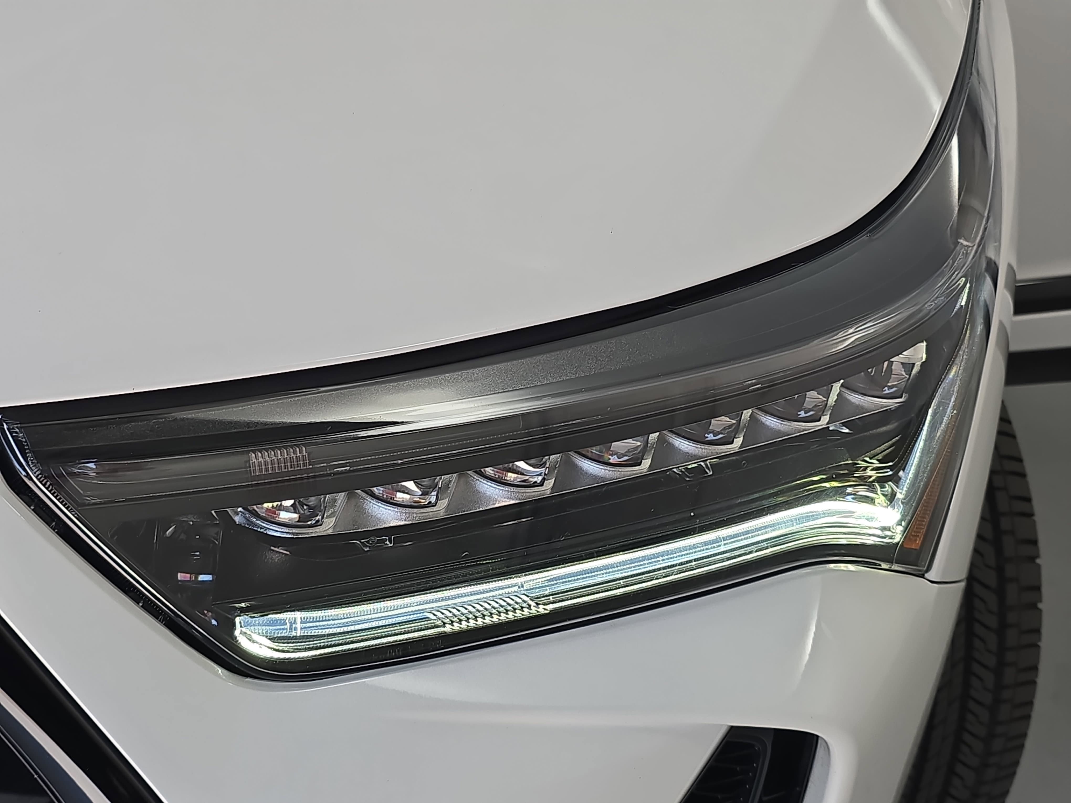 Used 2024 Acura RDX A-Spec AWD/4WD image 32