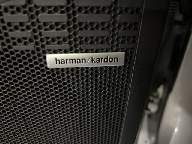 Used 2023 Subaru Solterra Limited image 40