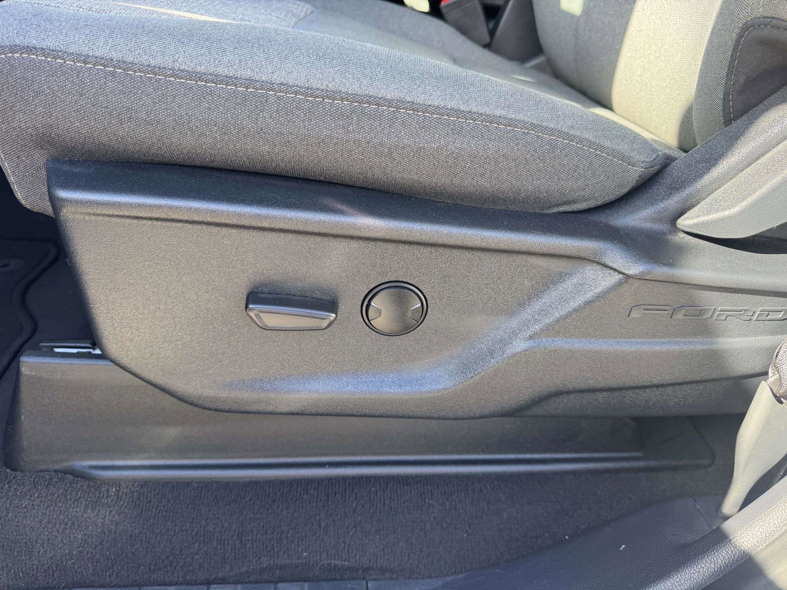 Used 2025 Ford F250 XLT image 18