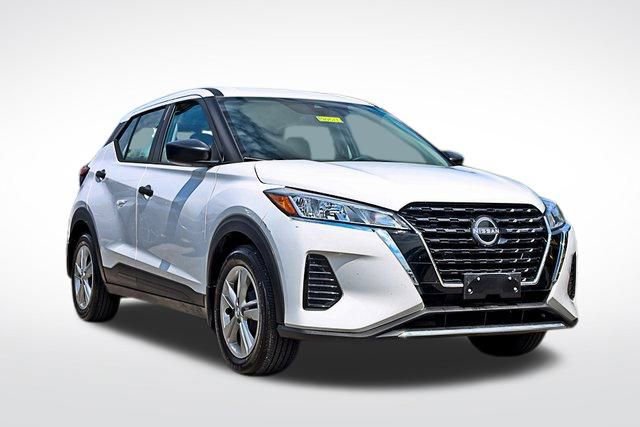Used 2024 Nissan Kicks S