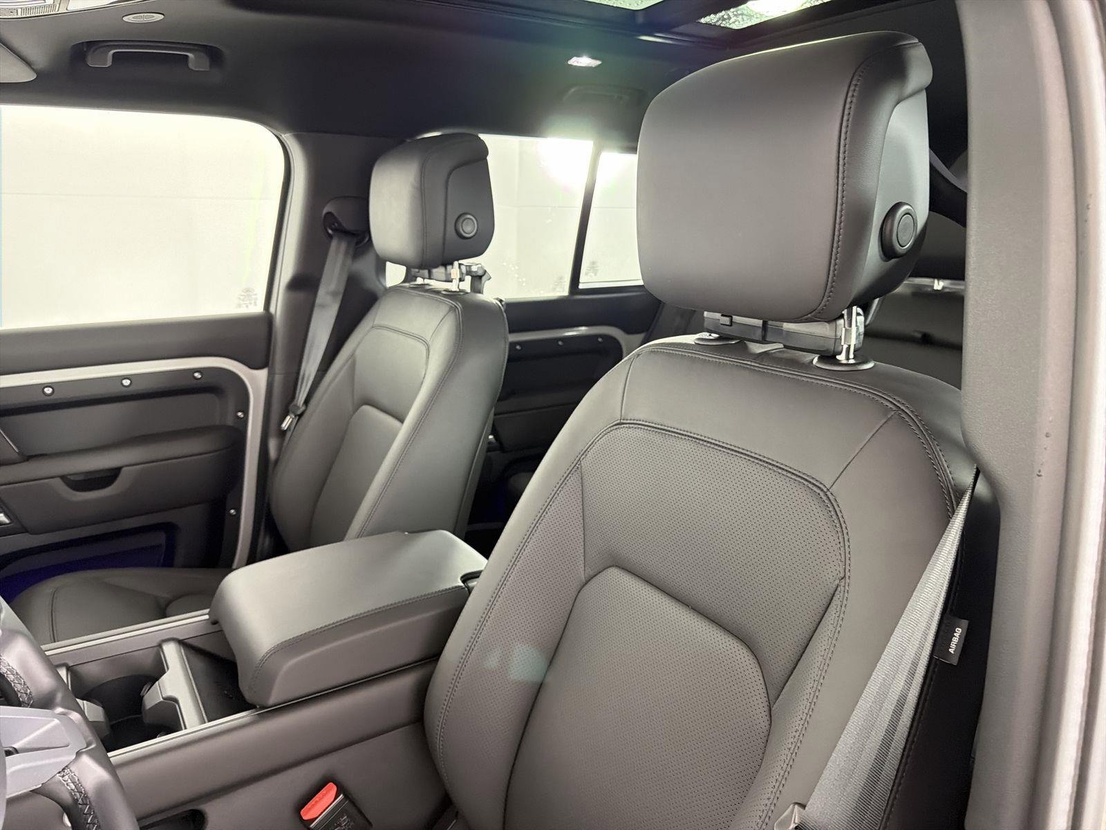 New 2026 Land Rover Defender 110 S image 24