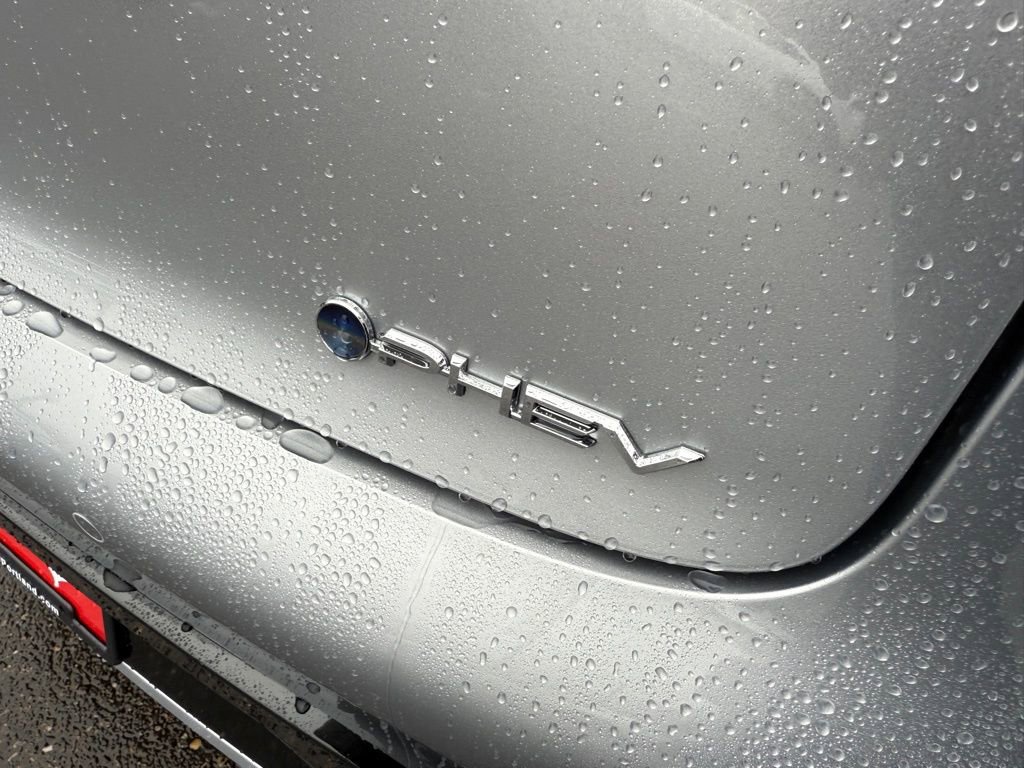 New 2026 Toyota Prius Plug-In Hybrid FWD image 19