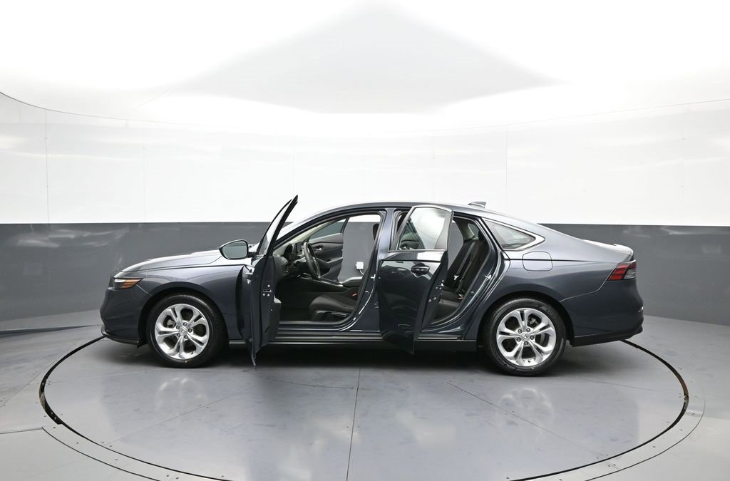 Certified 2023 Honda Accord LX image 42