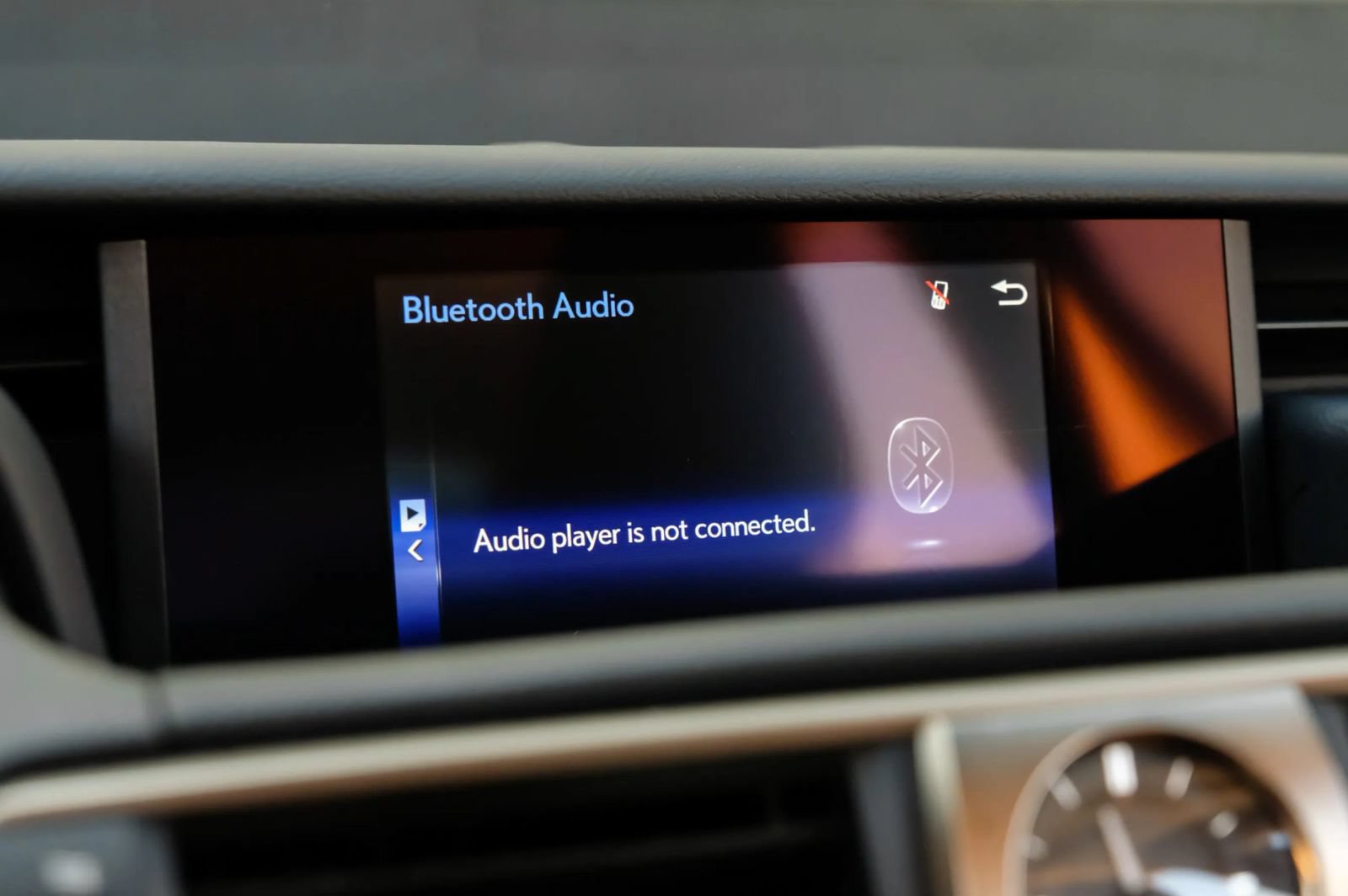Used 2018 Lexus IS 300 AWD w/ Premium Package image 37