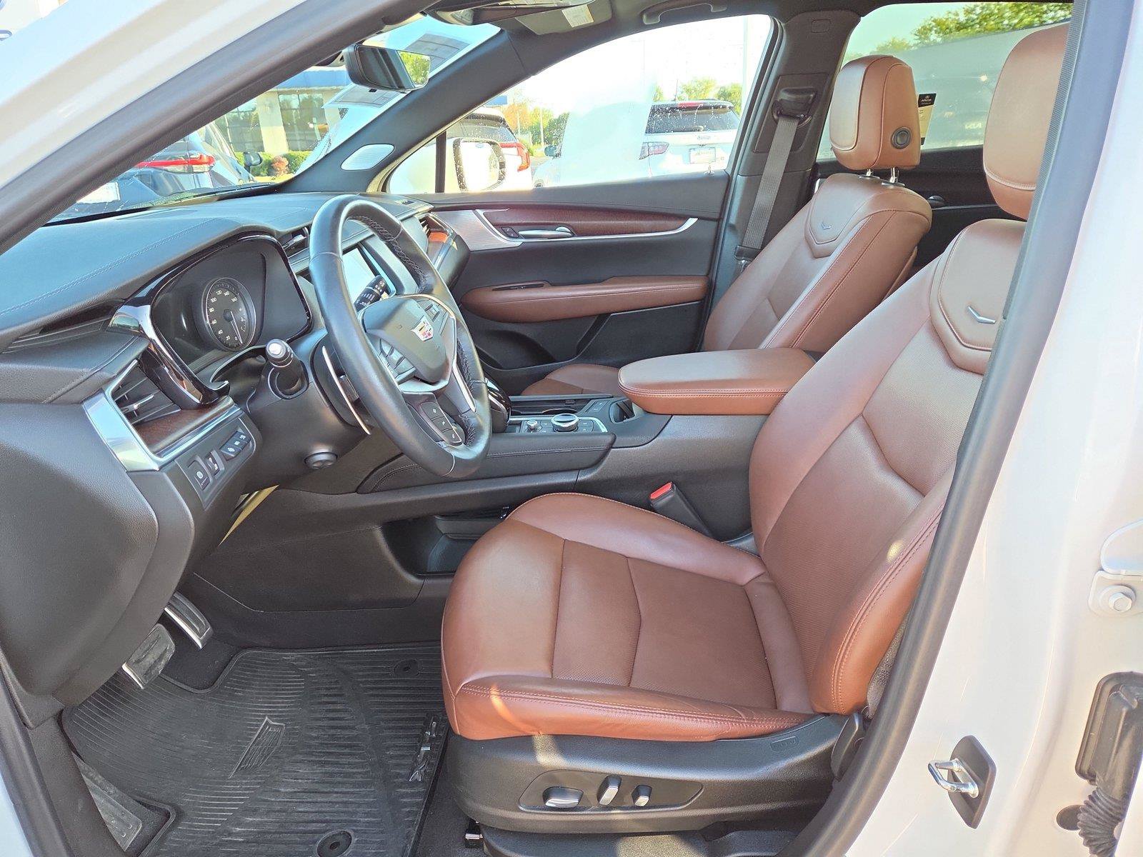 Used 2022 Cadillac XT5 Sportv w/ Technology Package AWD/4WD image 21