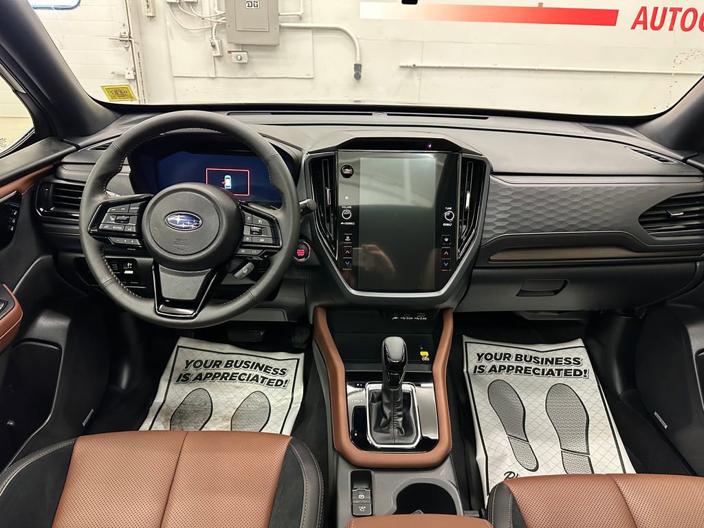 Used 2025 Subaru Forester Touring image 31